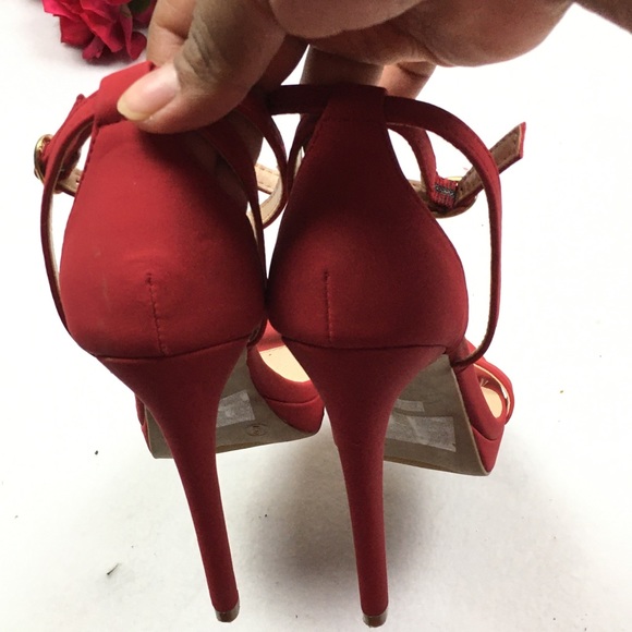 CHARLOTTE RUSSE HIGH HEELS ANKLE STRAPS SZ 6 - Picture 9 of 14